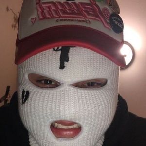 Meet your Posher, Elijah